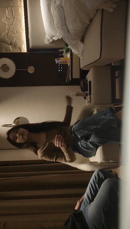 挣钱买奥迪水泥大圈高端大长腿甜美靓女你骚不骚骑乘掰开屁股就是操搞得骚女直浪叫