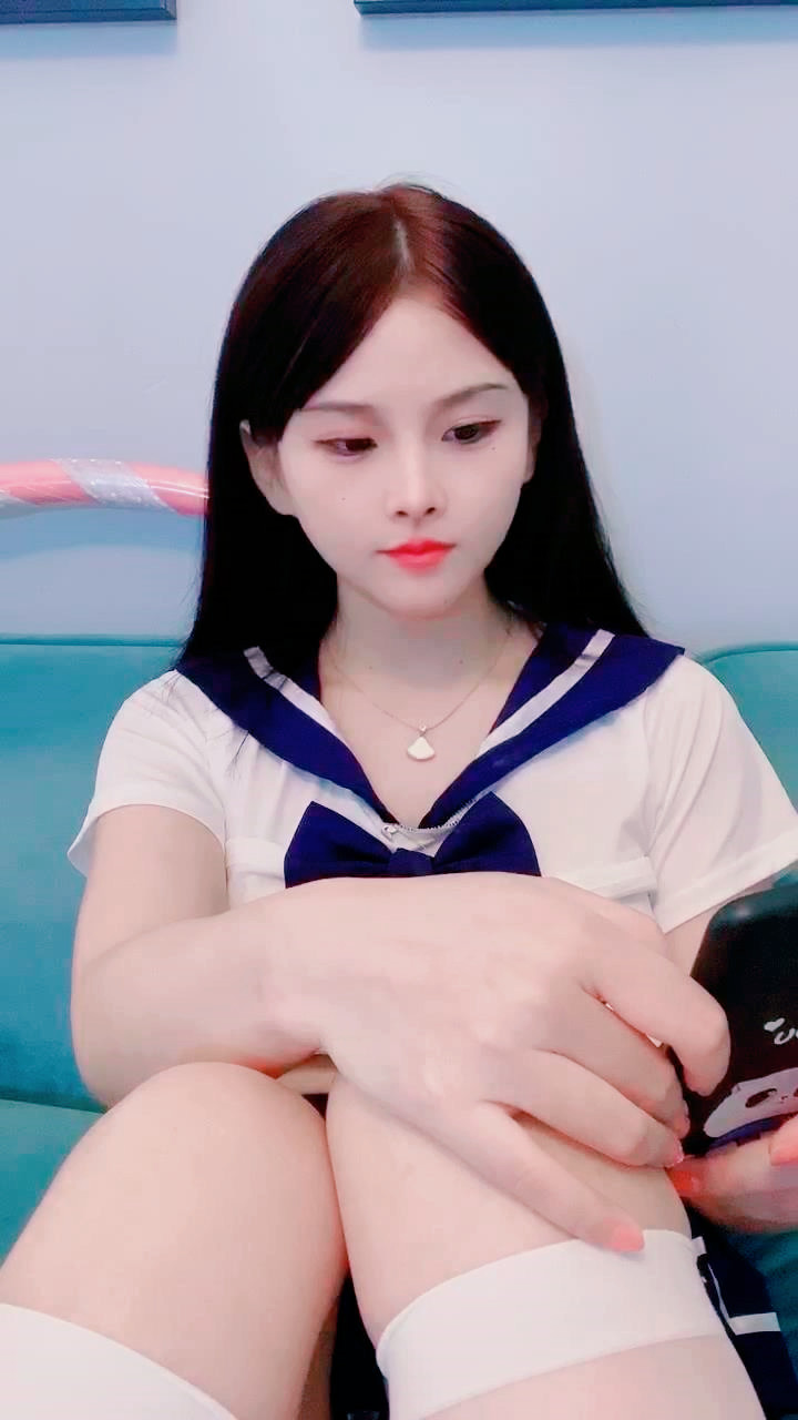 纯欲系嫩模小优完美身材诱人美乳挑逗15