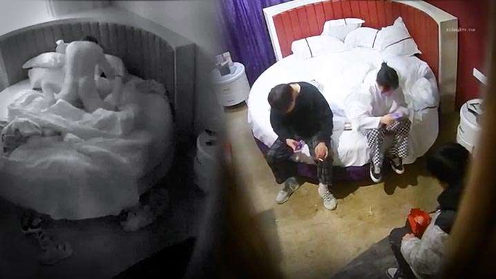 2021.12.25云监控泄密酒店偷拍平安夜3个老铁陪哥们去开房把妹子搞完后不知啥原因哭了